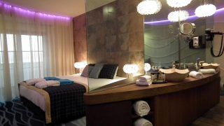 Cascade Hotel ****