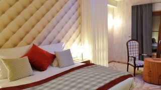 Cascade Hotel ****