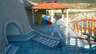 Cascade Hotel ****