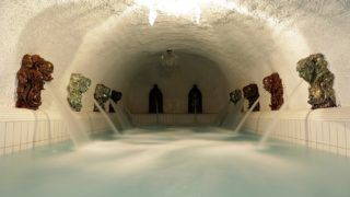 Cascade Hotel ****