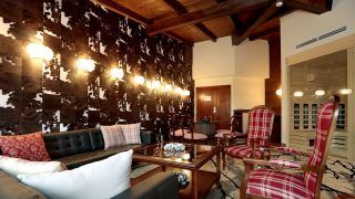 Cascade Hotel ****