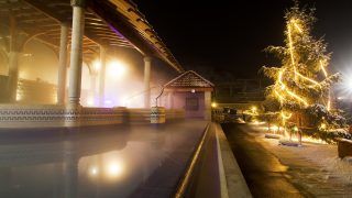 Cascade Hotel ****